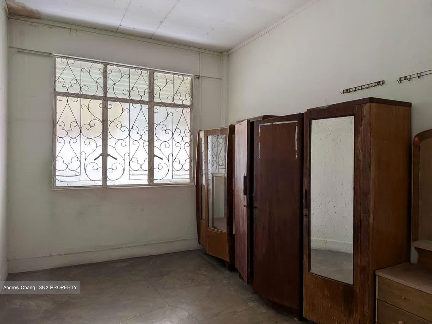 Opera Estate (D15), Terrace #562935241